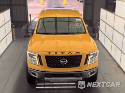 2017 Nissan TITAN XD PRO-4X Crew Cab Medium Bed - zdjęcie 2 z 32 - miniatura