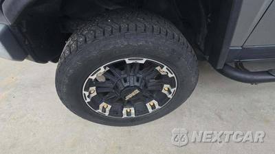 2010 Toyota FJ Cruiser w/Rear Doors - zdjęcie 32 z 33 - miniatura