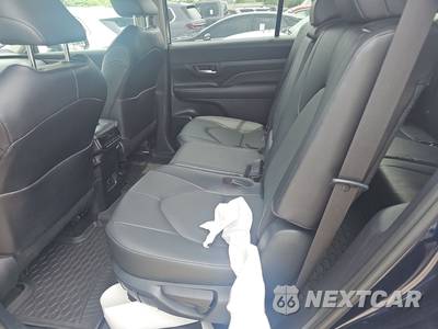 2024 Toyota Grand Highlander Limited - zdjęcie 13 z 34 - miniatura