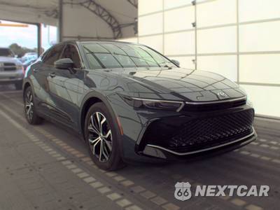 2025 Toyota Crown XLE - zdjęcie 3 z 29 - miniatura