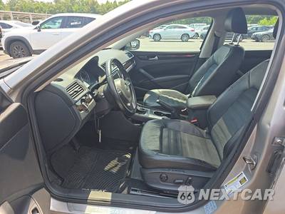 2014 Volkswagen Passat TDI SEL Premium - zdjęcie 7 z 61 - miniatura