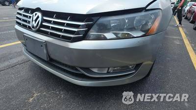 2014 Volkswagen Passat TDI SEL Premium - zdjęcie 41 z 61 - miniatura
