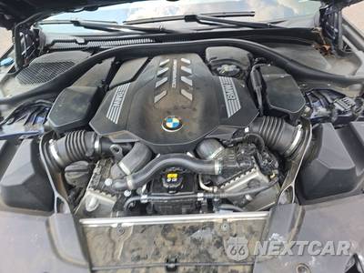 2020 BMW 5 Series Sedan M550i xDrive - zdjęcie 15 z 36 - miniatura
