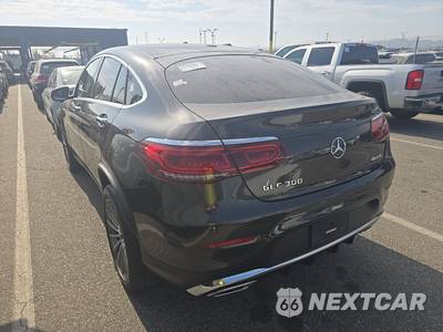 2020 Mercedes-Benz GLC 300 4MATIC - zdjęcie 6 z 23 - miniatura