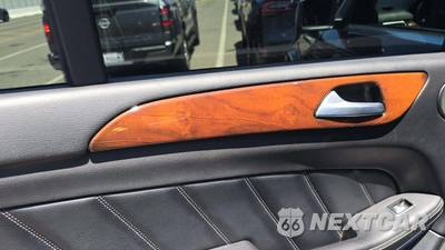 2014 Mercedes-Benz GL 550 4MATIC - zdjęcie 23 z 34 - miniatura