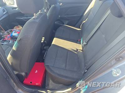 2019 Hyundai Accent SE - zdjęcie 13 z 36 - miniatura