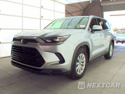 2025 Toyota Grand Highlander XLE - zdjęcie 1 z 31 - miniatura