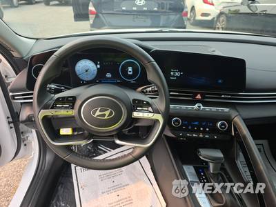 2025 Hyundai Elantra SEL Convenience - zdjęcie 11 z 18 - miniatura