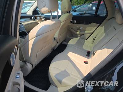 2018 Mercedes-Benz GLC 300 4MATIC - zdjęcie 13 z 18 - miniatura