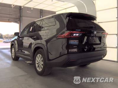 2025 Toyota Grand Highlander XLE - zdjęcie 6 z 26 - miniatura