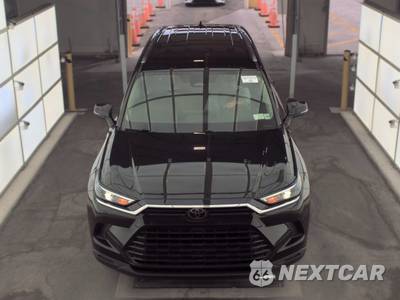 2025 Toyota Grand Highlander XLE - zdjęcie 2 z 29 - miniatura