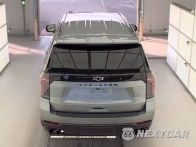 2025 Chevrolet Suburban Z71 2Z7 - zdjęcie 5 z 39 - miniatura