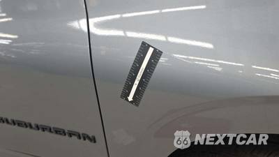 2025 Chevrolet Suburban Z71 2Z7 - zdjęcie 32 z 39 - miniatura