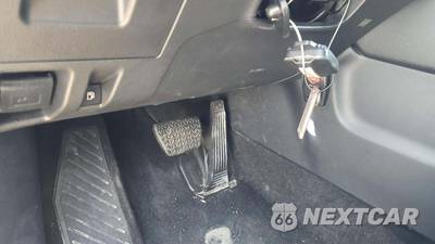 2025 Toyota Grand Highlander XLE - zdjęcie 19 z 24 - miniatura