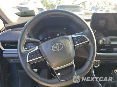2025 Toyota Grand Highlander XLE - zdjęcie 10 z 31 - miniatura