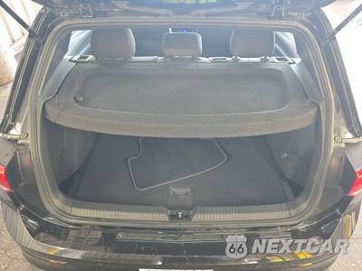 2024 Volkswagen Golf GTI S - zdjęcie 16 z 42 - miniatura