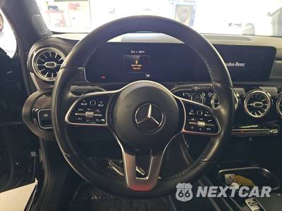 2020 Mercedes-Benz A 220 - zdjęcie 16 z 35 - miniatura