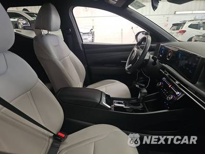 2025 Hyundai Santa Cruz SEL Crew Cab Short Bed - zdjęcie 8 z 21 - miniatura
