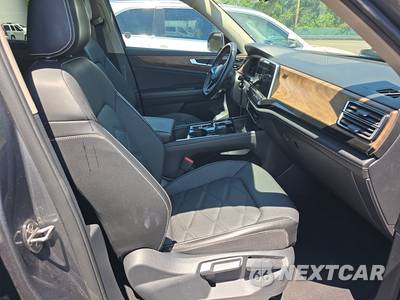 2025 Volkswagen Atlas 2.0T SE w/Technology - zdjęcie 8 z 32 - miniatura