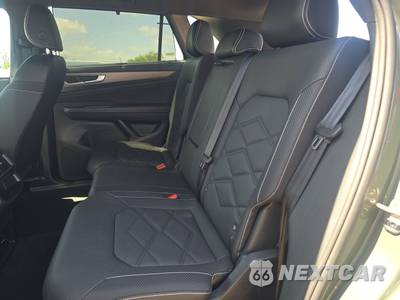 2025 Volkswagen Atlas Cross Sport 2.0T SE w/Technology - zdjęcie 13 z 23 - miniatura