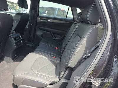 2025 Volkswagen Atlas Cross Sport 2.0T SE w/Technology - zdjęcie 13 z 23 - miniatura
