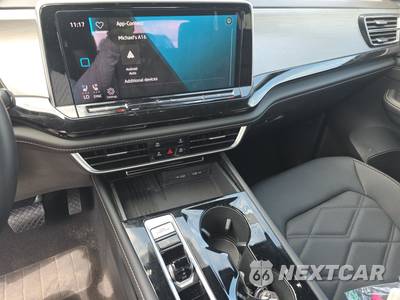 2025 Volkswagen Atlas Cross Sport 2.0T SE w/Technology - zdjęcie 11 z 23 - miniatura