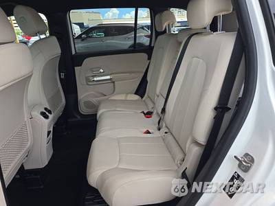 2025 Mercedes-Benz GLB 250 - zdjęcie 13 z 20 - miniatura