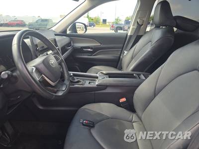2025 Toyota Grand Highlander XLE - zdjęcie 7 z 25 - miniatura