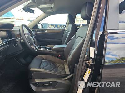 2025 Volkswagen Atlas 2.0T SE w/Technology - zdjęcie 7 z 22 - miniatura