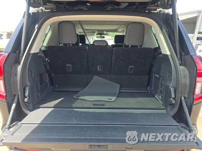 2025 Ford Expedition Platinum - zdjęcie 17 z 24 - miniatura