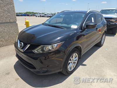 2017 Nissan Rogue Sport SV - zdjęcie 1 z 41 - miniatura