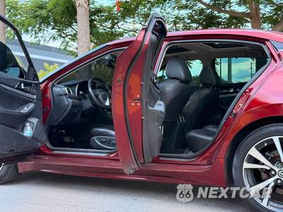 2017 Nissan Maxima SL - zdjęcie 7 z 11 - miniatura