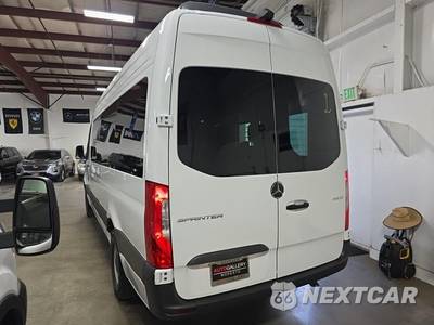 2026 Mercedes-Benz Sprinter 2500 Passenger Van 170.0" WB - zdjęcie 6 z 24 - miniatura
