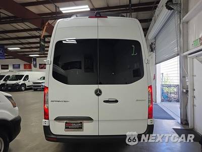 2026 Mercedes-Benz Sprinter 2500 Passenger Van 170.0" WB - zdjęcie 5 z 24 - miniatura