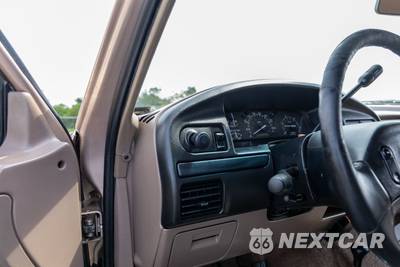 1997 Ford F-250 HD - zdjęcie 34 z 50 - miniatura