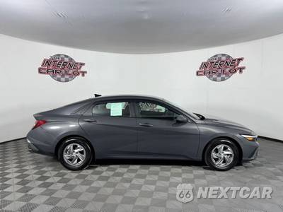 2024 Hyundai Elantra SE - zdjęcie 8 z 41 - miniatura
