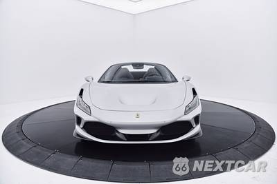 2022 Ferrari F8 Spider Convertible - zdjęcie 34 z 50 - miniatura