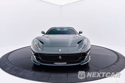 2023 Ferrari 812 GTS Convertible - zdjęcie 27 z 50 - miniatura