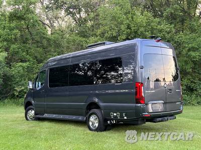 2021 Mercedes-Benz Sprinter 3500XD Cargo Van DRW High Roof 170.0" WB - zdjęcie 37 z 50 - miniatura