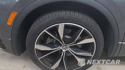 2023 Volkswagen Tiguan SEL R-Line - zdjęcie 22 z 24 - miniatura