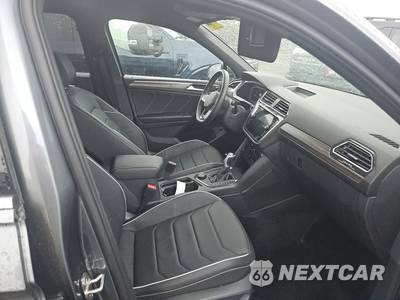 2023 Volkswagen Tiguan SEL R-Line - zdjęcie 8 z 24 - miniatura