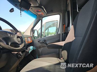 2011 Mercedes-Benz Sprinter 2500 Cargo Van High Roof 170.3" WB - zdjęcie 7 z 33 - miniatura