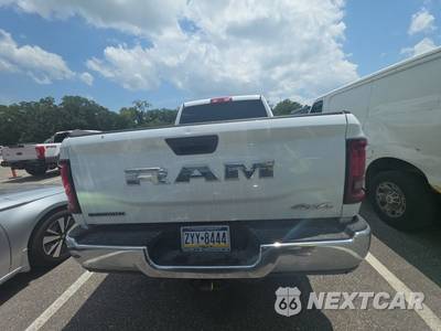 2025 Ram 2500 Big Horn Crew Cab Medium Bed - zdjęcie 5 z 24 - miniatura
