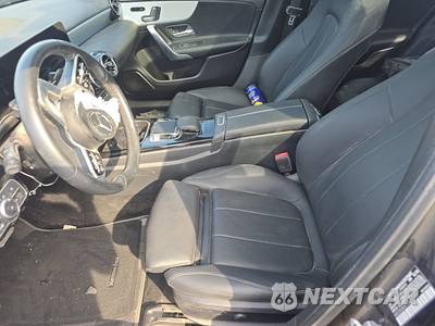 2019 Mercedes-Benz A 220 4MATIC - zdjęcie 7 z 40 - miniatura