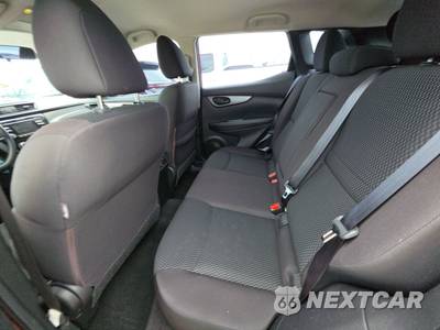 2018 Nissan Rogue Sport S - zdjęcie 13 z 22 - miniatura