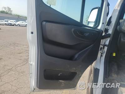 2024 Mercedes-Benz Sprinter 2500 Cargo Van 144.0" WB - zdjęcie 9 z 20 - miniatura