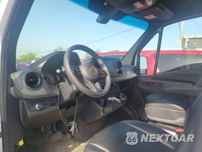 2024 Mercedes-Benz Sprinter 2500 Cargo Van 144.0" WB - zdjęcie 11 z 20 - miniatura