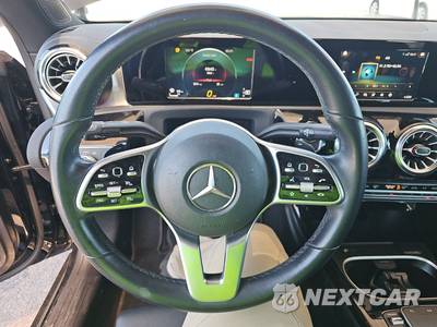 2022 Mercedes-Benz CLA 250 - zdjęcie 10 z 25 - miniatura