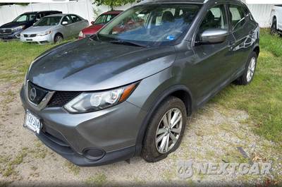2019 Nissan Rogue Sport SV - zdjęcie 1 z 32 - miniatura