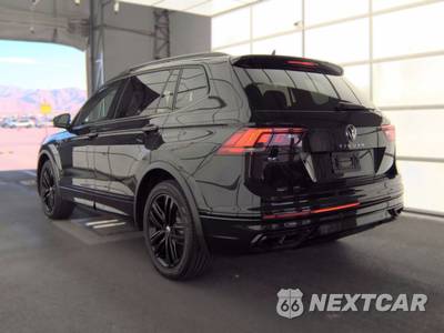 2022 Volkswagen Tiguan SE R-Line Black - zdjęcie 6 z 27 - miniatura